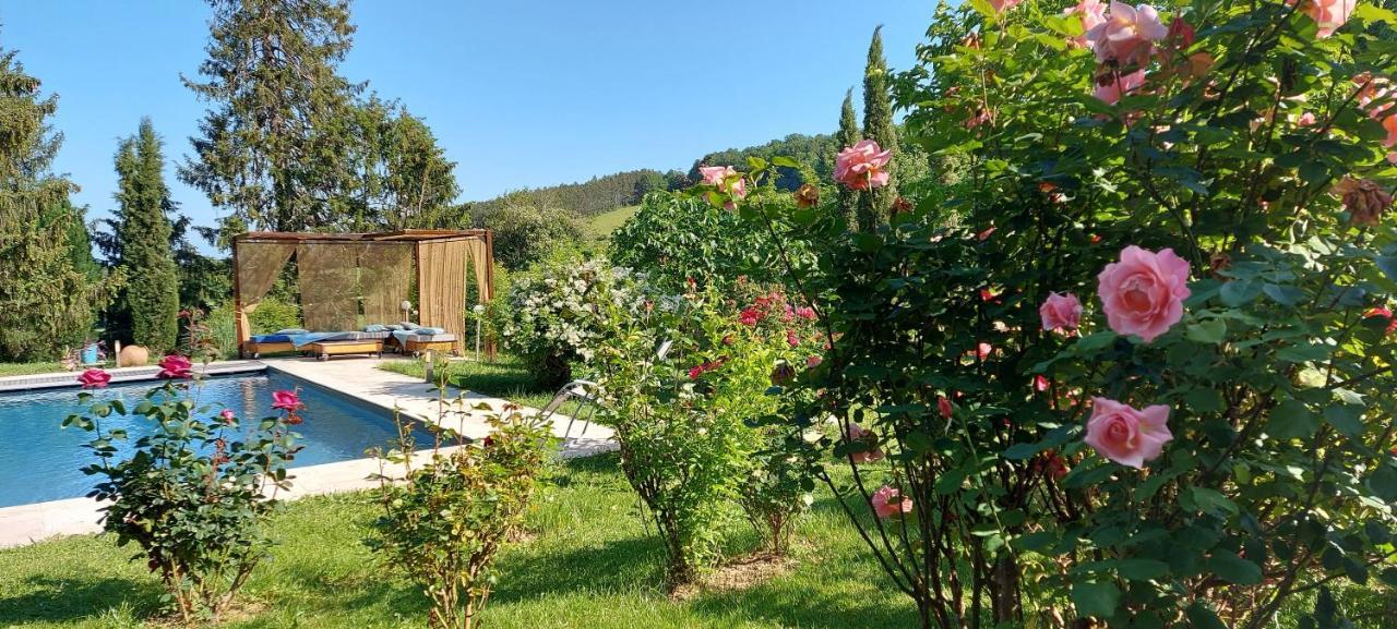 La Cadole De Chardonnay Hotel Exterior photo